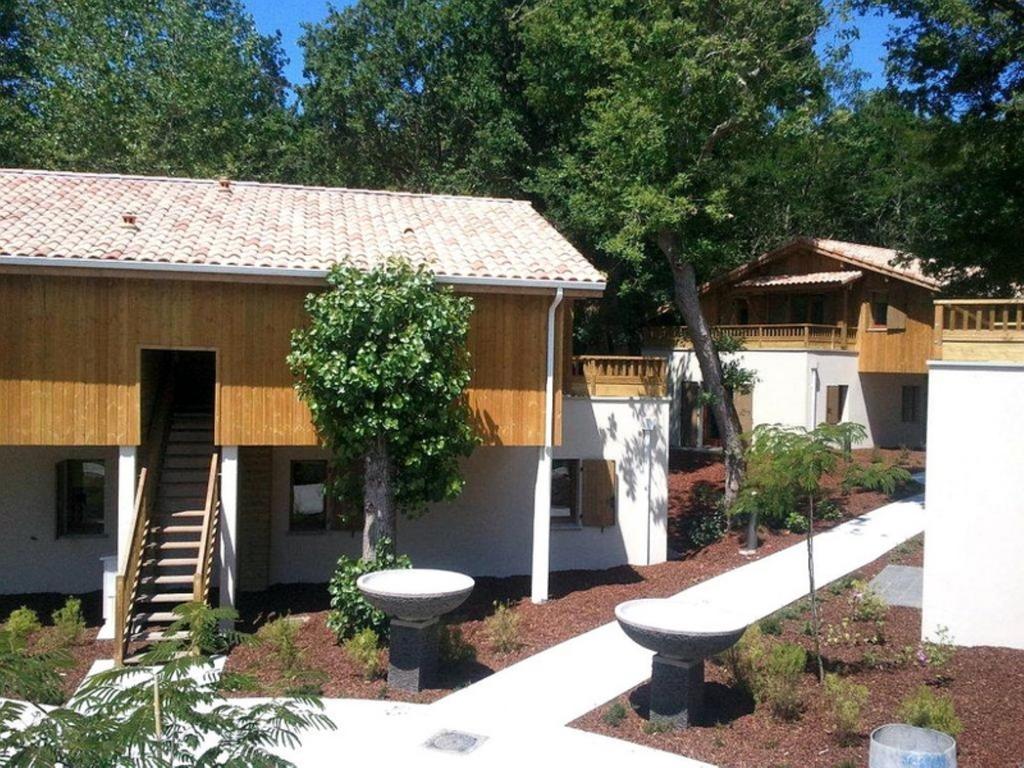 Vacanceole - Les Rives Du Lac Lacanau Exteriör bild