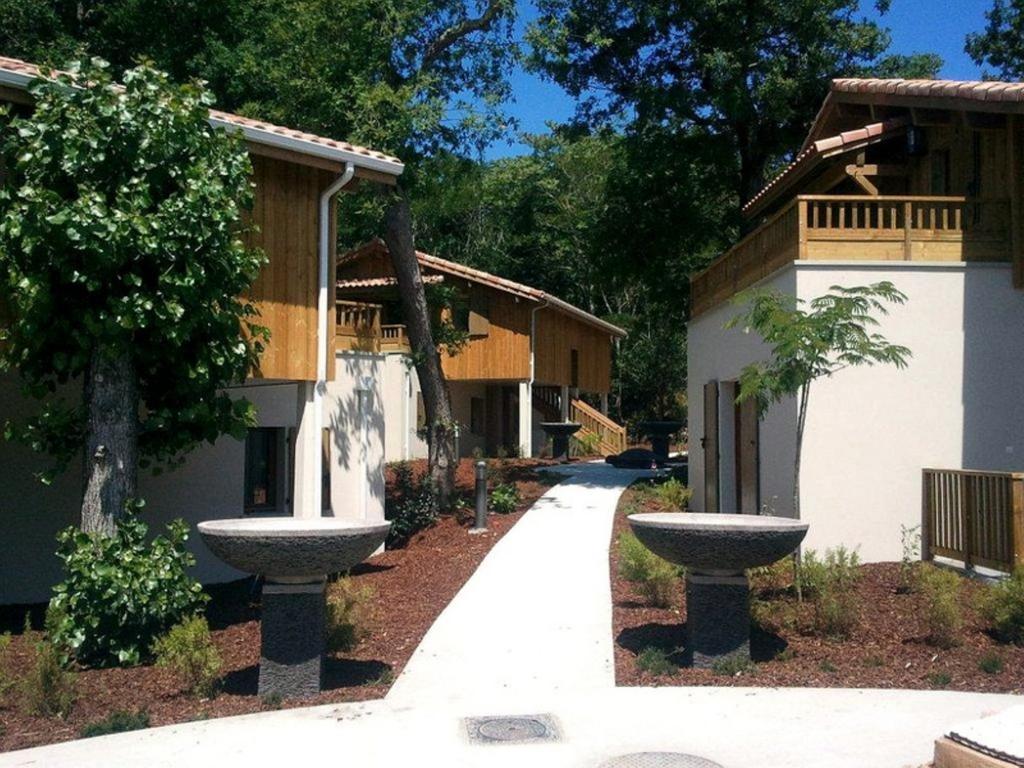 Vacanceole - Les Rives Du Lac Lacanau Exteriör bild
